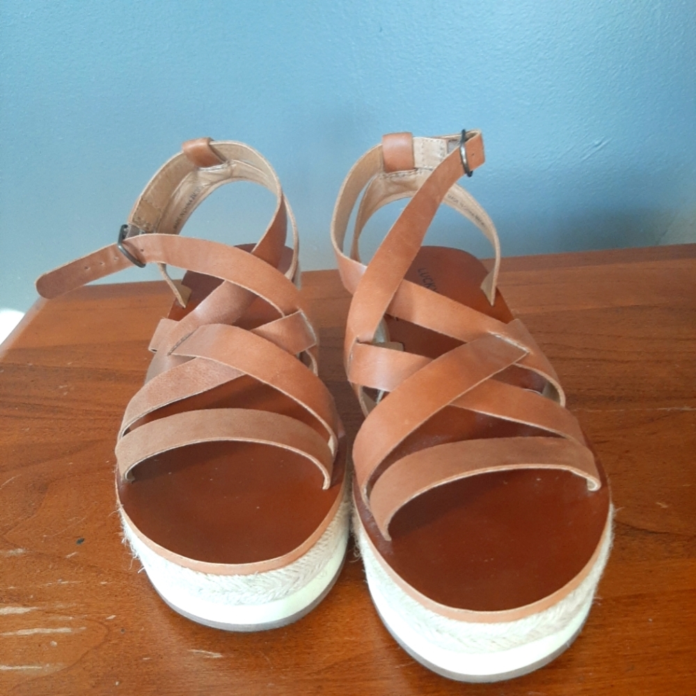 Lucky brand strappy sandles size 8